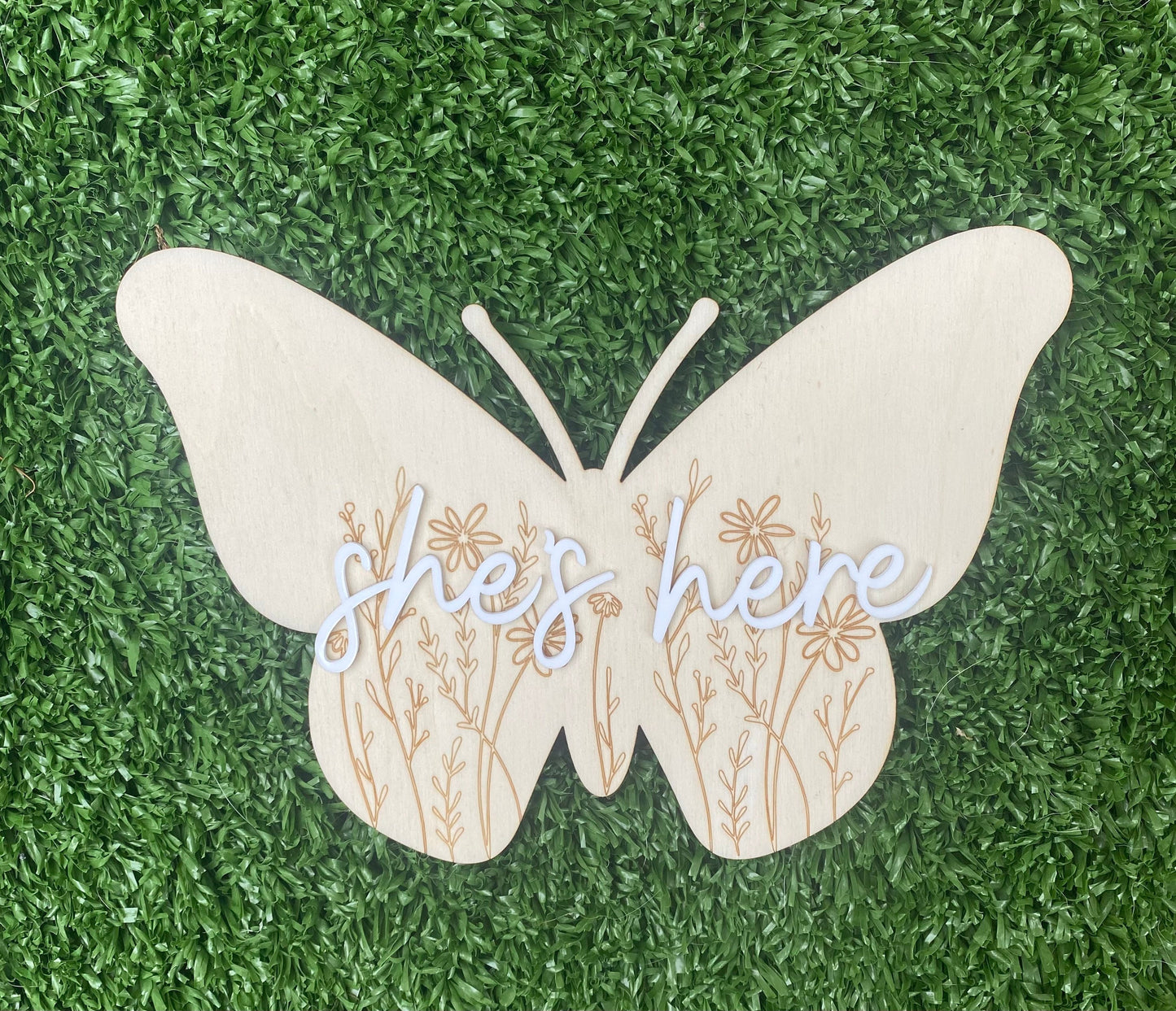 Wooden ‘she’s here’ or ‘he’s here’ butterfly sign/birth announcement/room decor