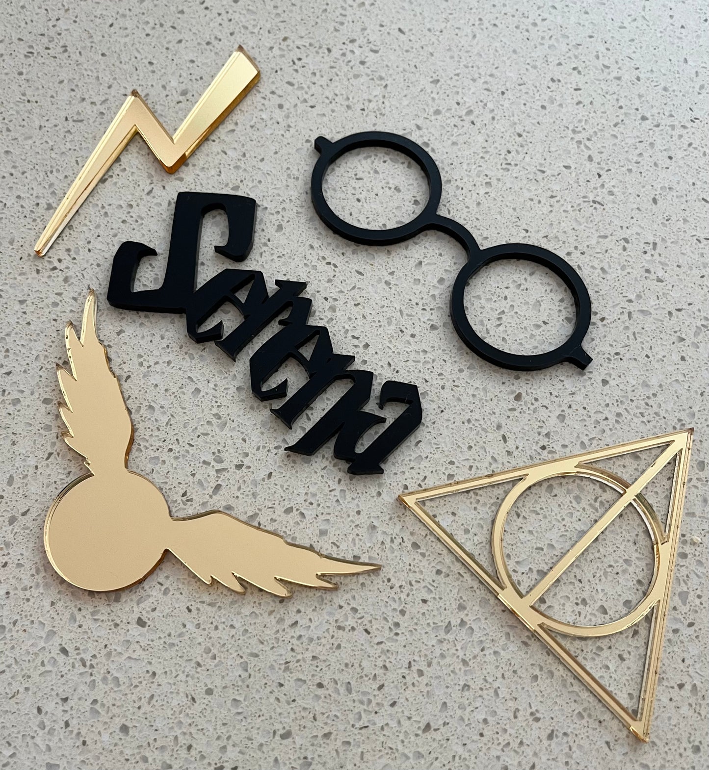 Harry Potter Acrylic Personalised Name & Cake Charms