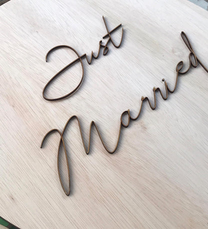 'Just Married' Round Wooden Sign / Alternative Guest Book image 1