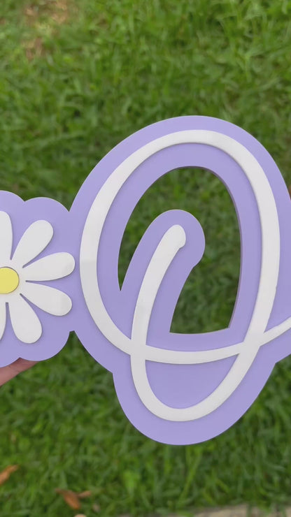 Daisy Name Acrylic BackDrop / Wall Decor / Wall Signs / Nursery Signs/Kids Room